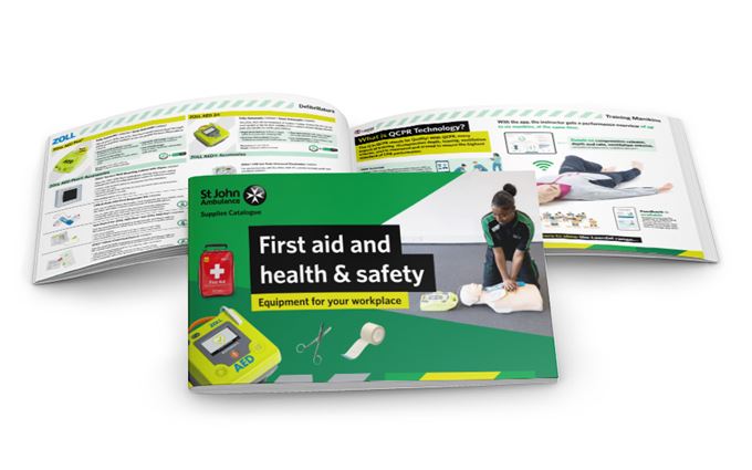 brochure-mockup-large2